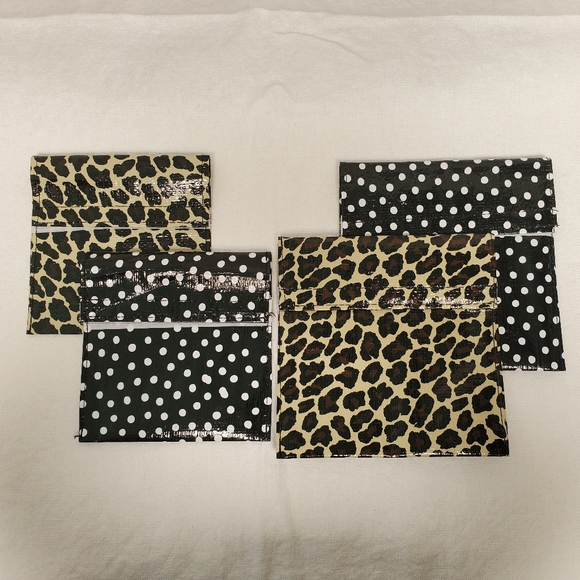 Set of 4 Reusable Bags - Picture 8 of 9